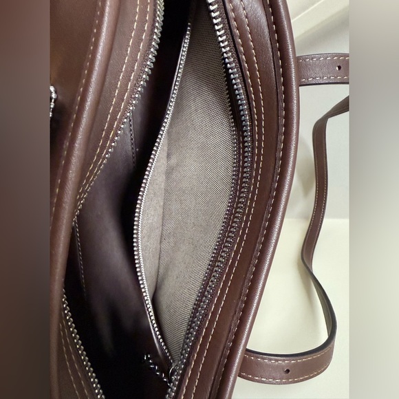 Coach Maple Brown Leather Swing Zip - Picture 11 of 12